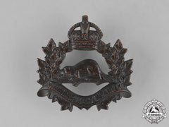 Canada. A Second War Winnipeg Light Infantry (Machine Gun) Cap Badge