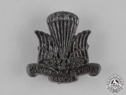 canada._a_canadian_parachute_corps_cap_badge,_c.1944_m182_0609