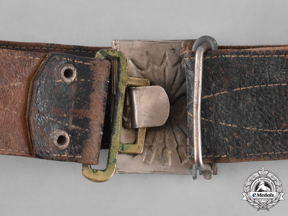 spain,_civil_war._a_franquist_falange_youth_knife_with_belt&_buckle,_c.1936_m182_7116_1_1