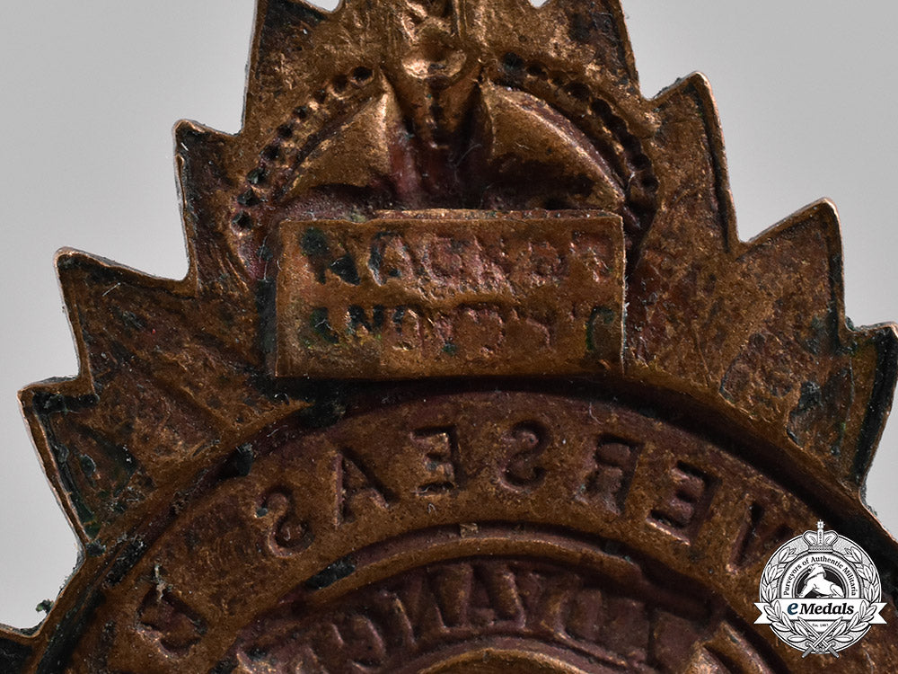 canada,_cef._a38_th_infantry_battalion"_royal_ottawa_battalion"_cap_badge,_c.1915_m19_11334