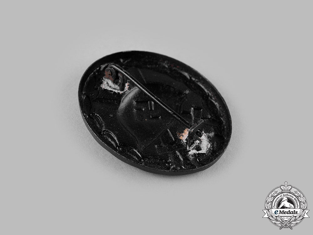 germany,_wehrmacht._a_wound_badge_in_black_m19_15409