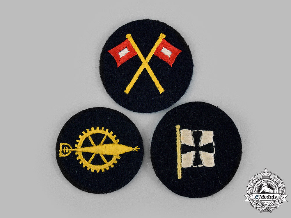 germany,_kriegsmarine._a_lot_of_specialist_uniform_sleeve_insignia_m19_15964