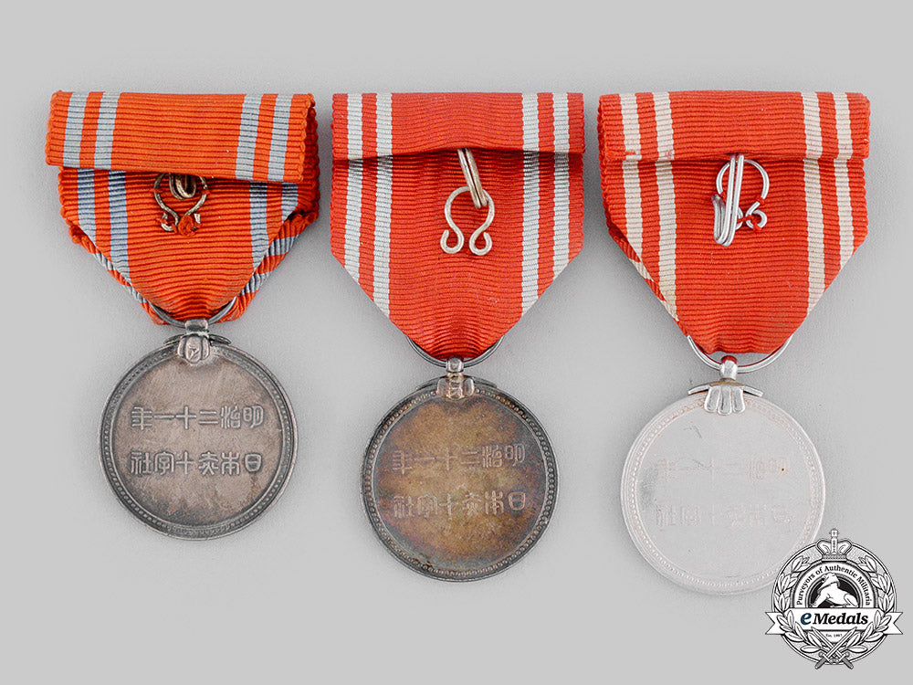 japan,_empire._three_red_cross_society_medals_m19_19912