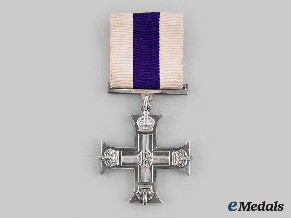 united_kingdom._a_george_v_military_cross_with_case_m19_26753
