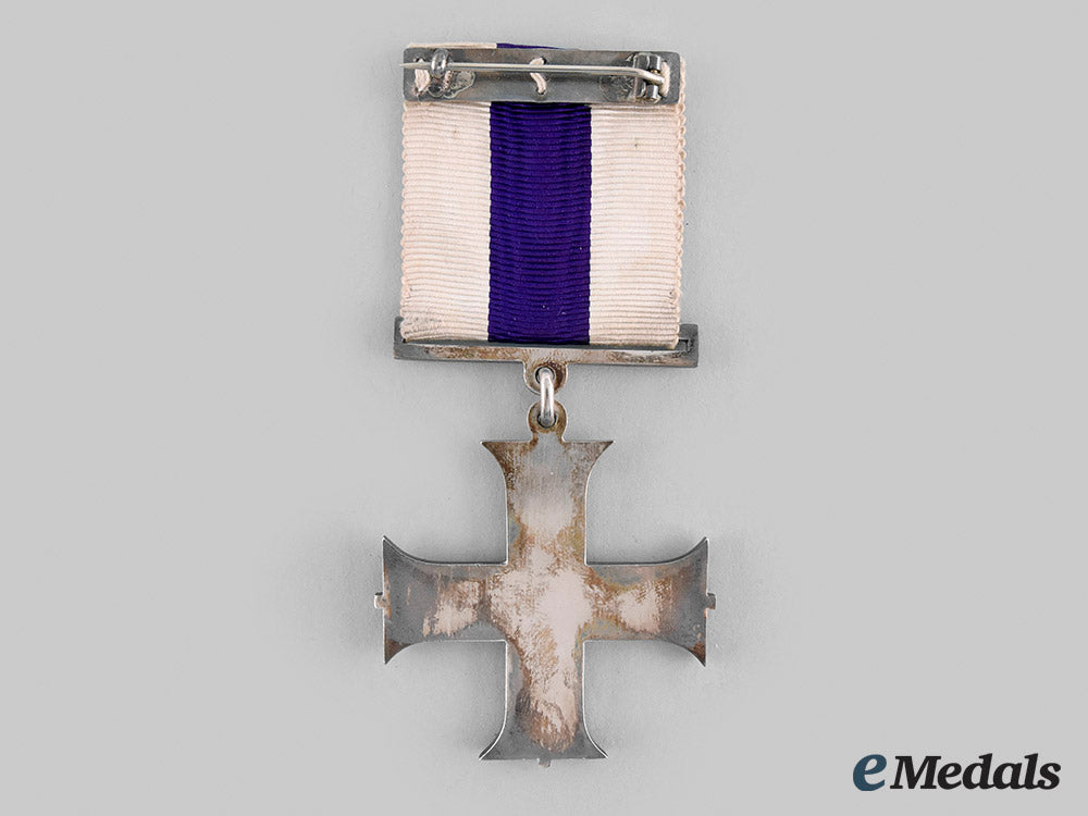 united_kingdom._a_george_v_military_cross_with_case_m19_26754