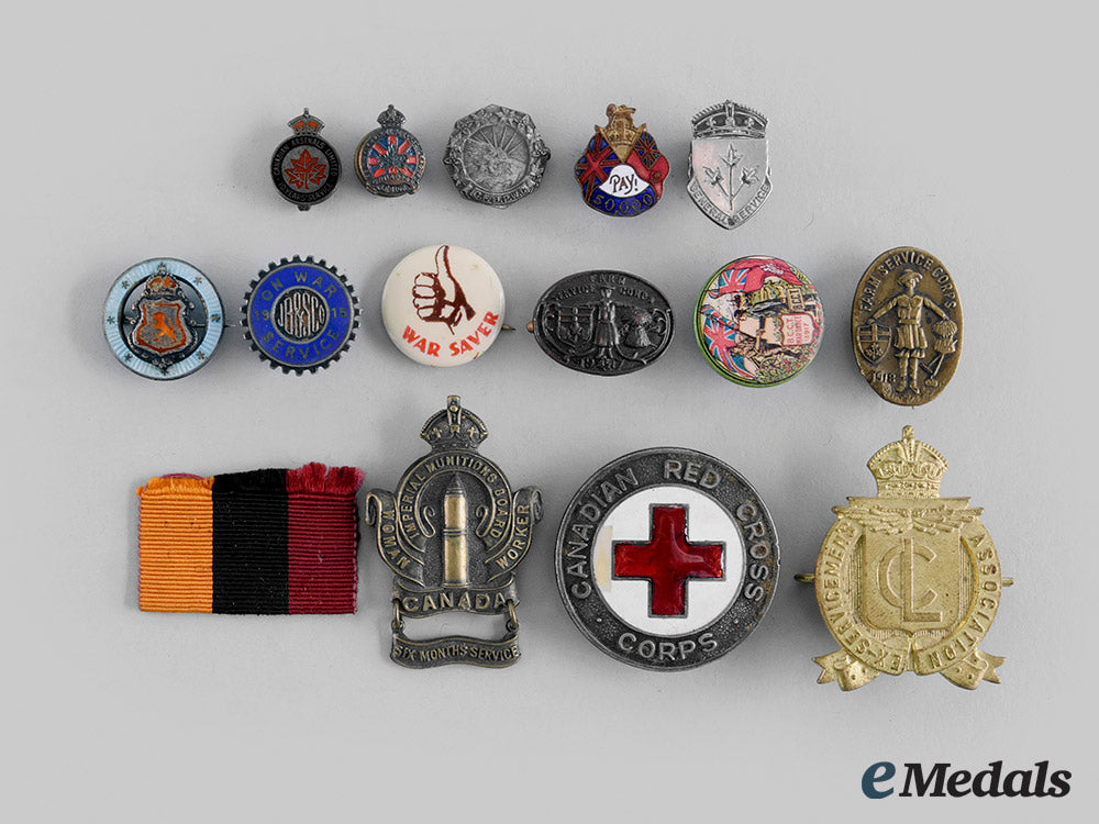 canada,_cef._a_lot_of_fourteen_first_and_second_war_badges_m20_00481_1