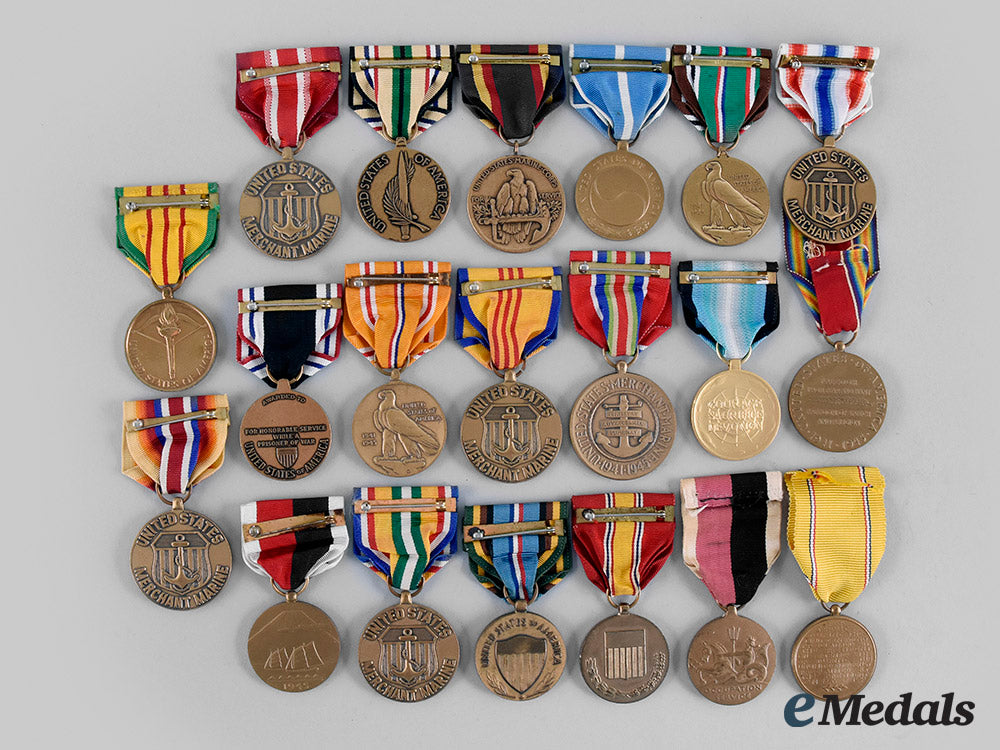 United States. A Lot Of Twenty Campaign And Service Medals – eMedals