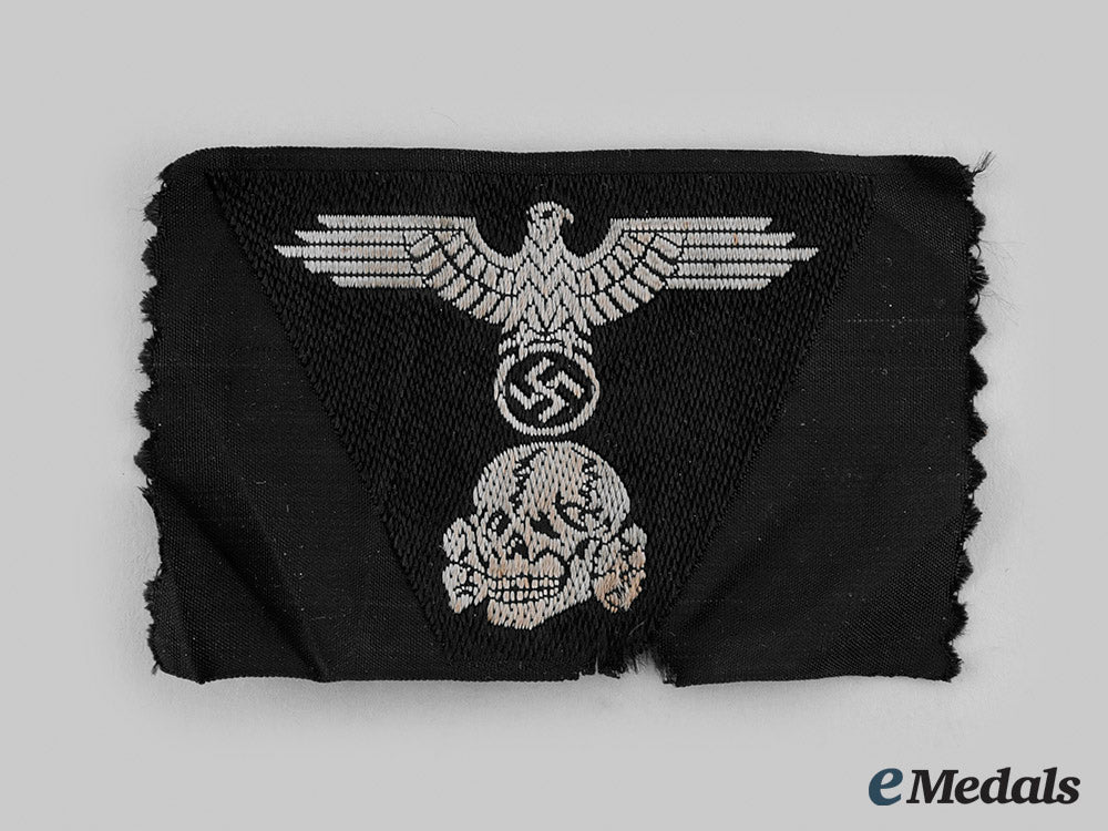 germany,_ss._a_waffen-_ss_panzer_m43_cap_insignia_m20_01070