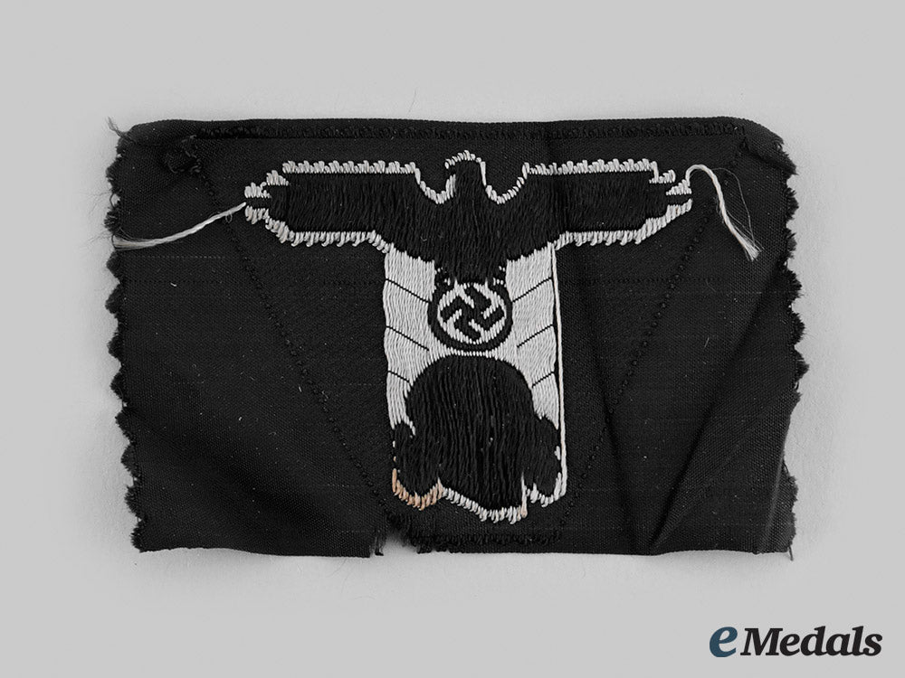 germany,_ss._a_waffen-_ss_panzer_m43_cap_insignia_m20_01071