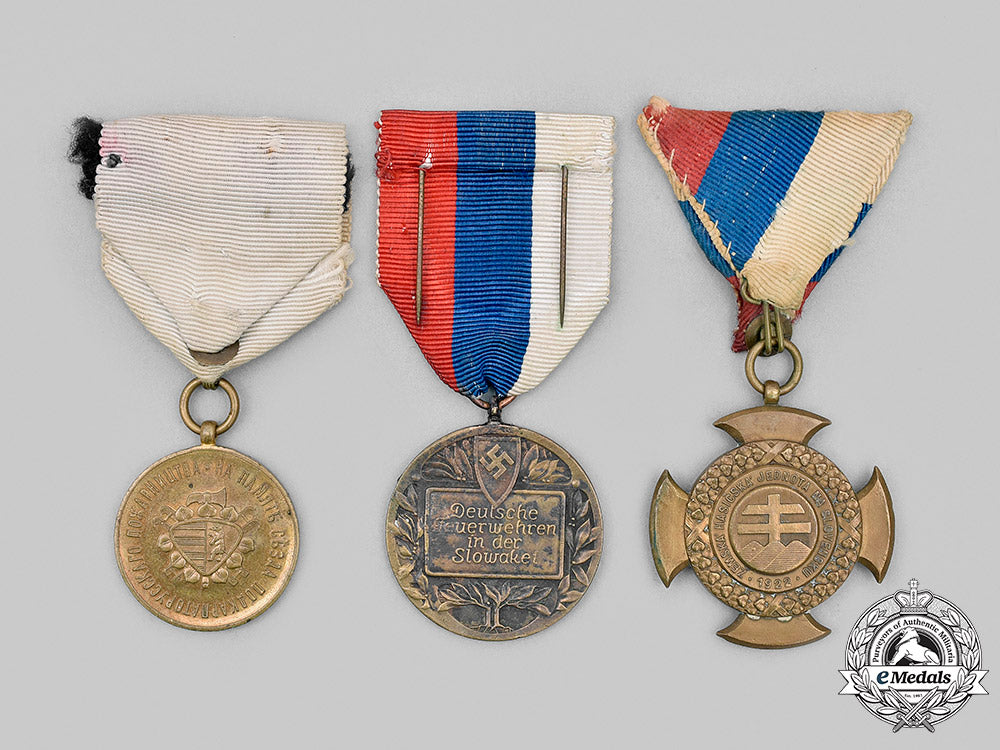 slovakia,_first_republic._a_lot_of_fire_brigade_medals_m20_3305_mnc1222