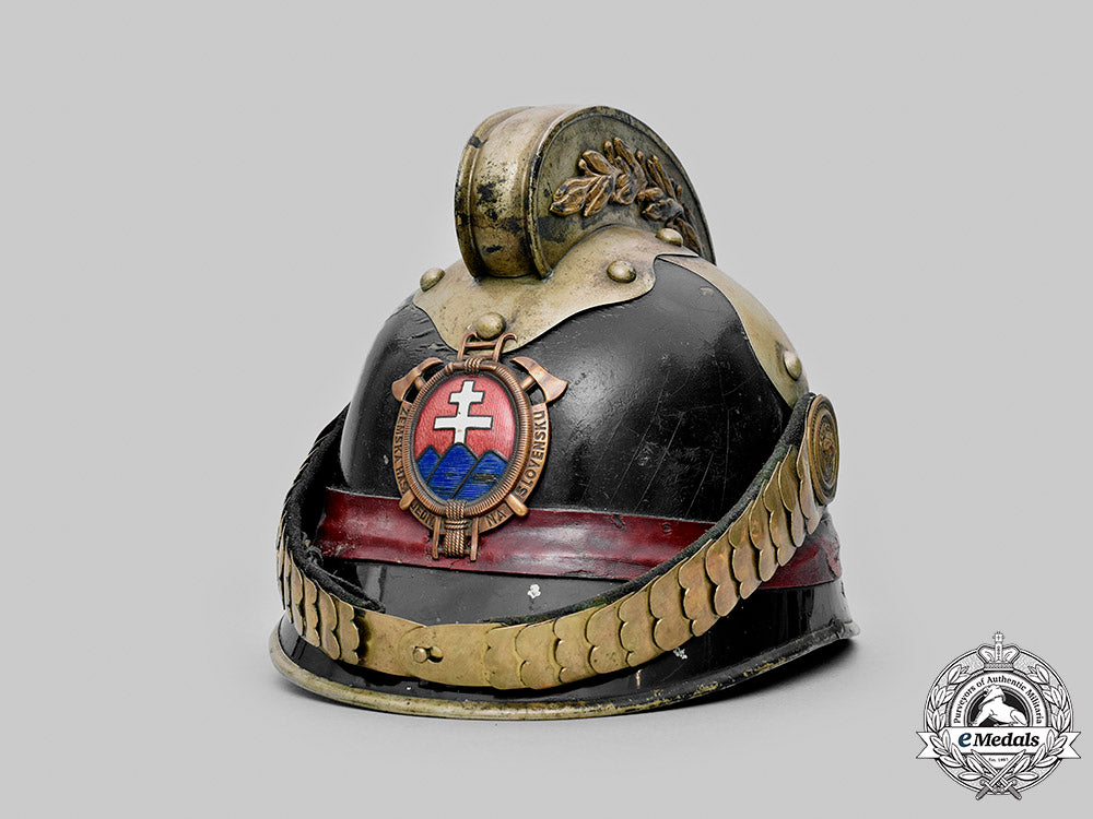 slovakia,_first_republic._a_fire_brigade_commander’s_helmet_m20_3322_mnc1259_1