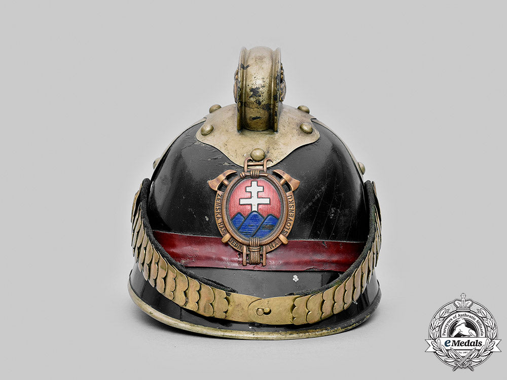 slovakia,_first_republic._a_fire_brigade_commander’s_helmet_m20_3323_mnc1261_1