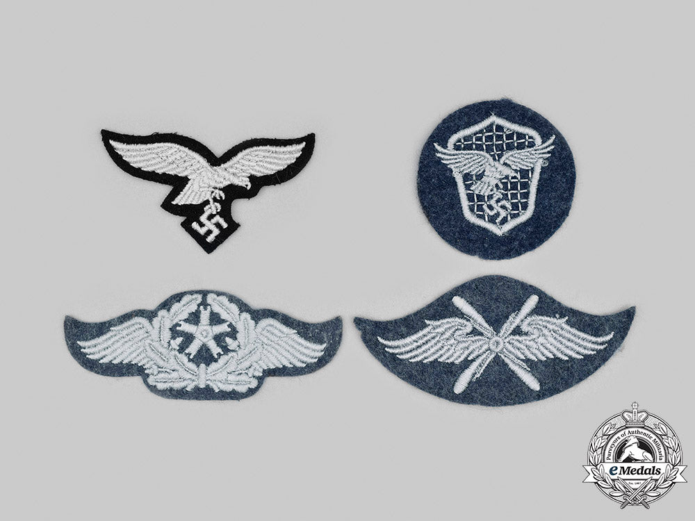 germany,_luftwaffe._a_lot_of_luftwaffe_uniform_insignia_m20_401_mnc4978_1