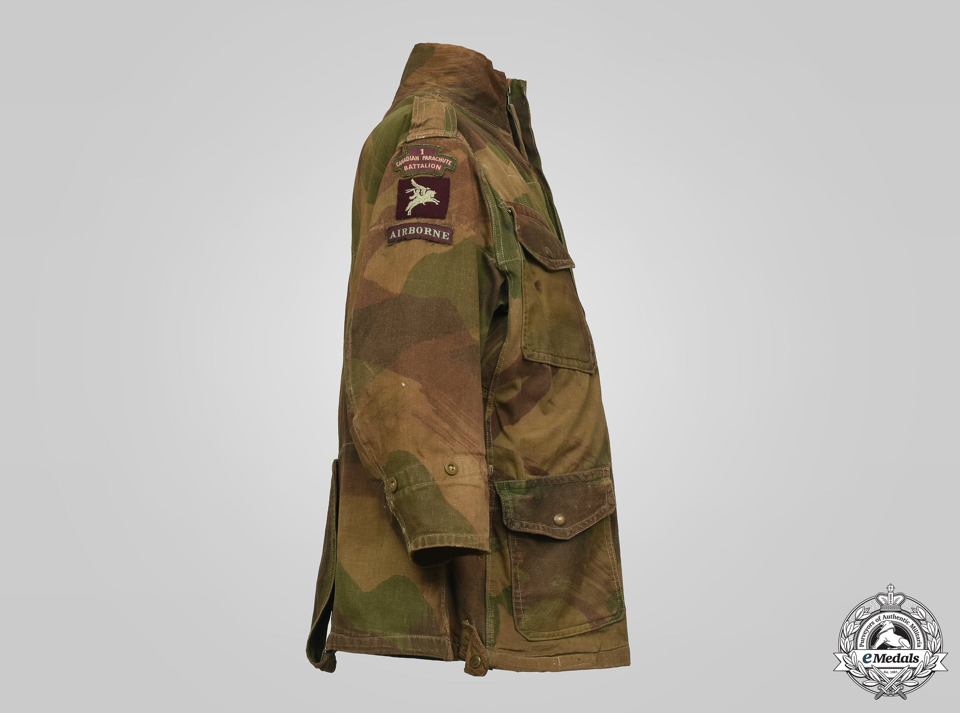 canada,_commonwealth._a1_st_canadian_parachute_battalion_denison_smock,_by_john&_gordon&_co.,1944_m21_0024emd_0834_1_1