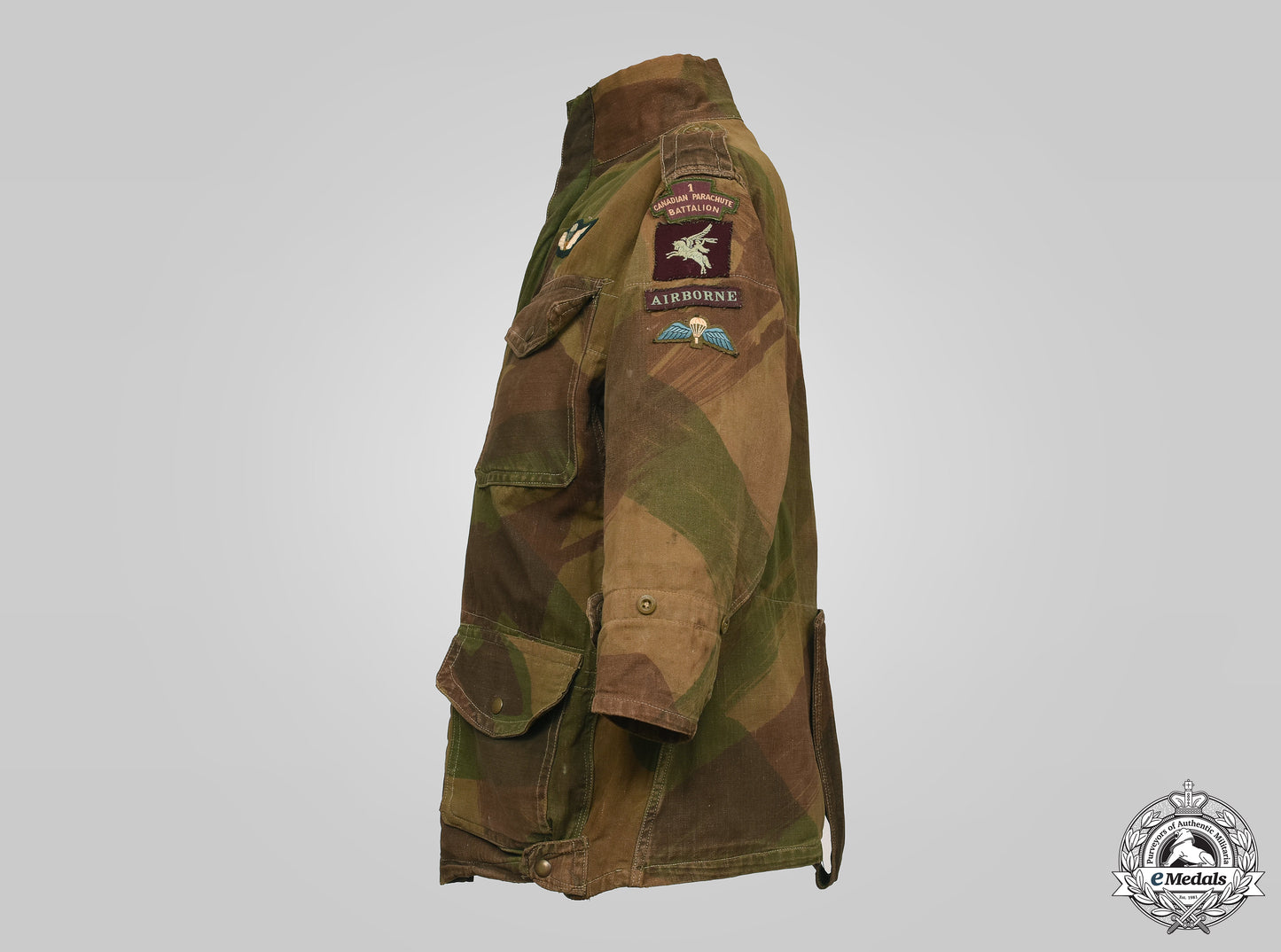 canada,_commonwealth._a1_st_canadian_parachute_battalion_denison_smock,_by_john&_gordon&_co.,1944_m21_0026emd_0830_1_1