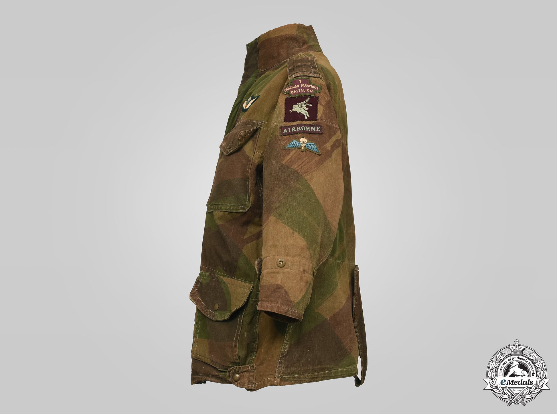 canada,_commonwealth._a1_st_canadian_parachute_battalion_denison_smock,_by_john&_gordon&_co.,1944_m21_0026emd_0830_1_1