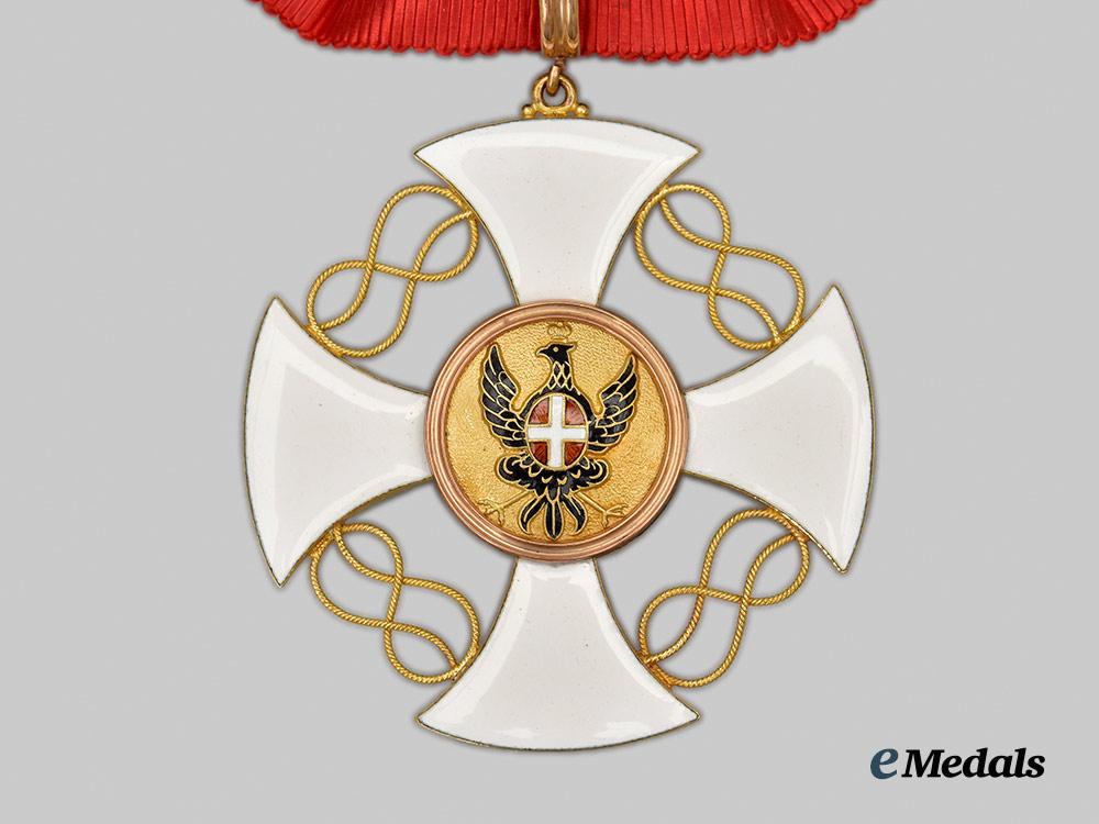 italy,_kingdom_an_order_of_the_crown_in_gold,_commander's_badge,_c.1915__mnc5268
