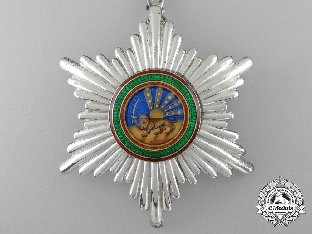 an_iranian_order_of_homayoun;2_nd_class_set_r_587