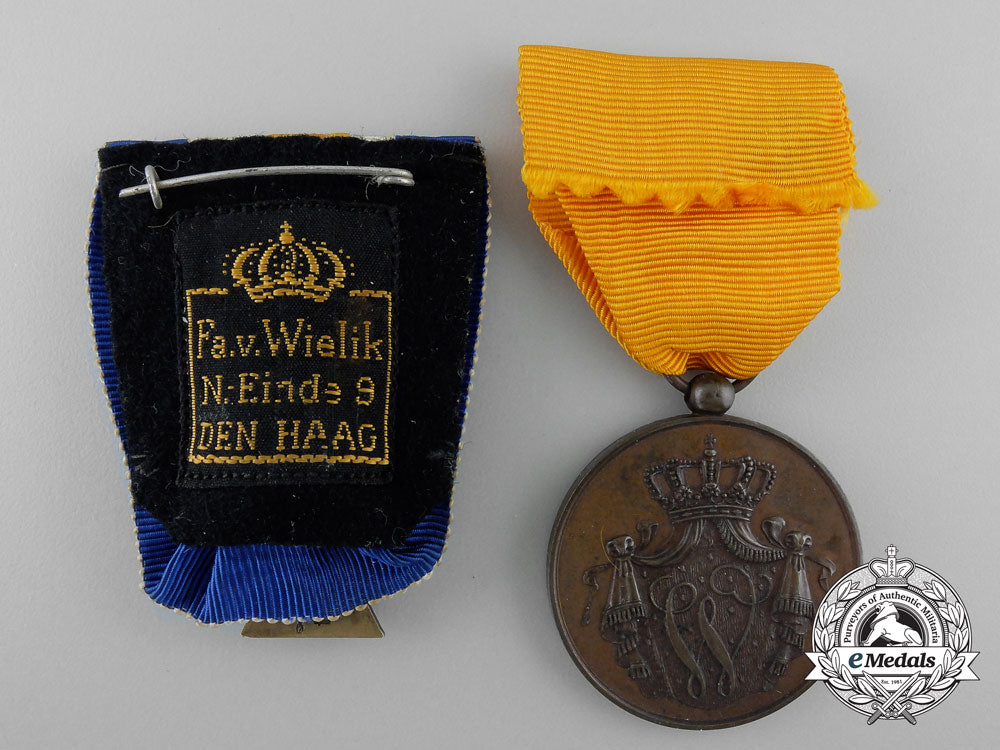 two_second_war_period_dutch_medals&_awards_v_476